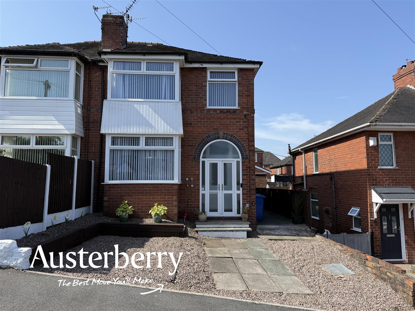 3 bed property in Highfield Avenue, Stoke-On-Trent